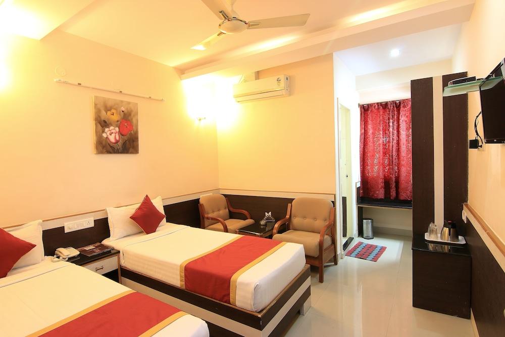 העיר בנגלור Fabhotel Sairam Residency מראה חיצוני תמונה