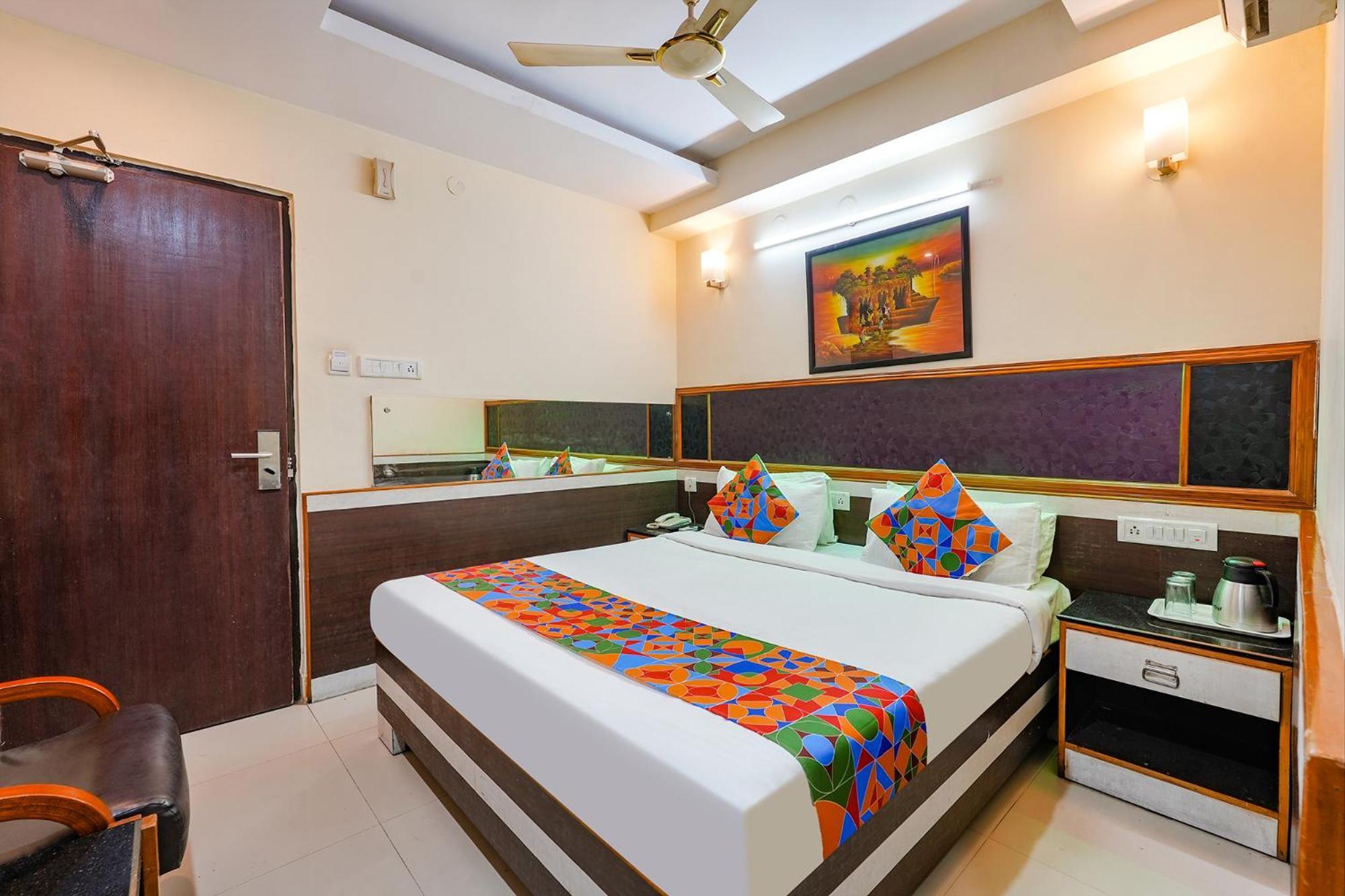 העיר בנגלור Fabhotel Sairam Residency מראה חיצוני תמונה