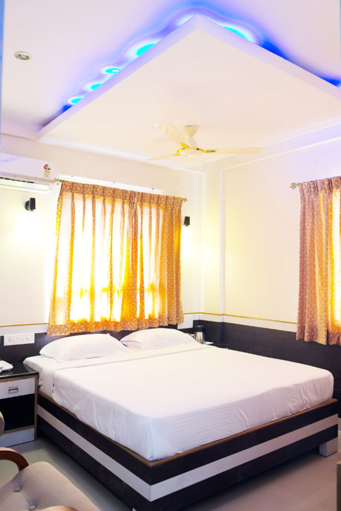 העיר בנגלור Fabhotel Sairam Residency מראה חיצוני תמונה