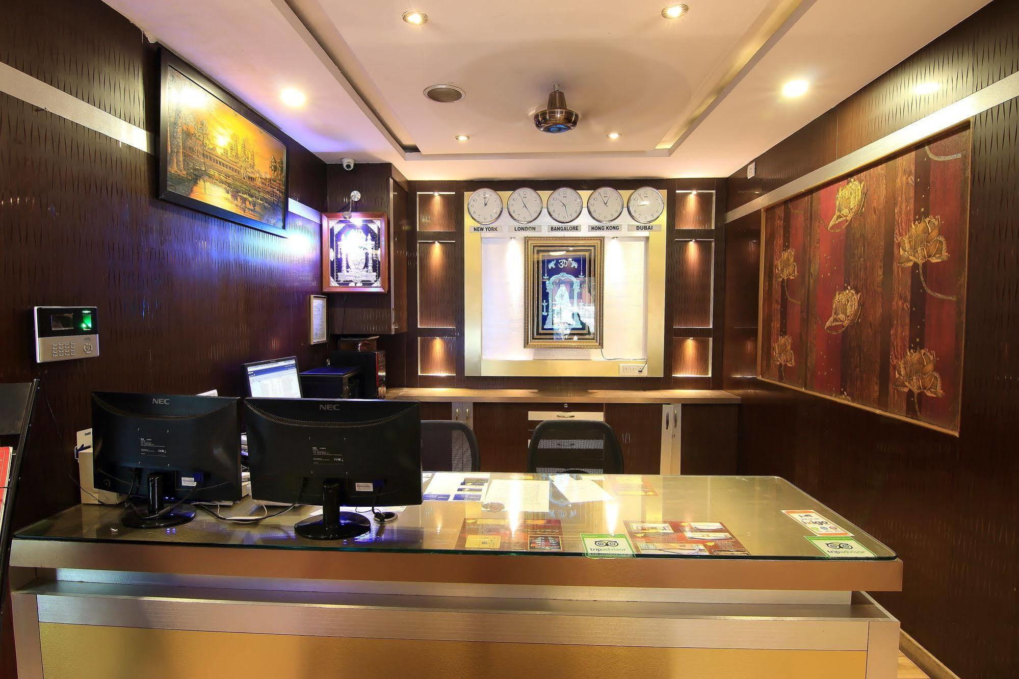 העיר בנגלור Fabhotel Sairam Residency מראה חיצוני תמונה